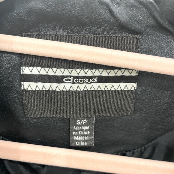 Vegan leather moto vest - Picture 3 of 3